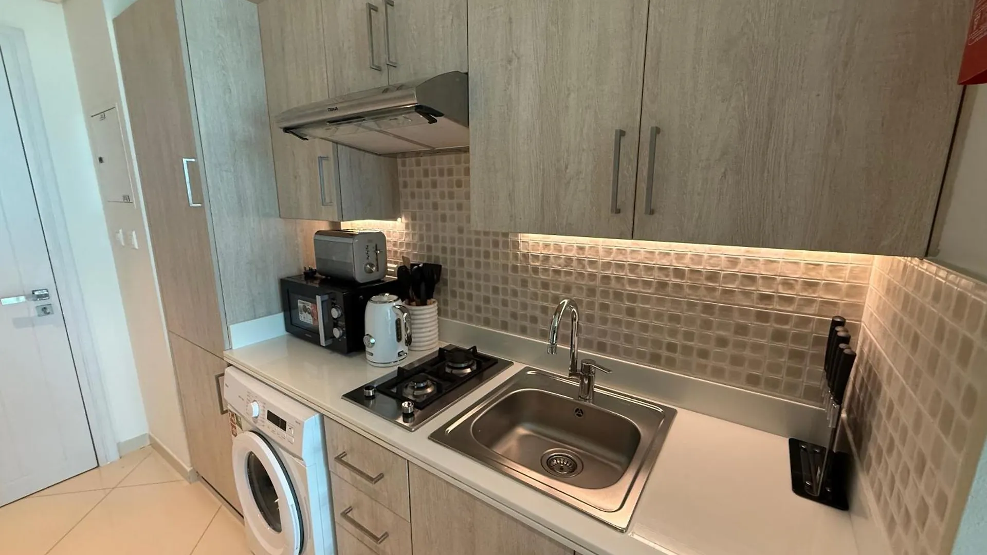 Modern Studio Apartment In Seven Palm, Prime Palm Location Dubai