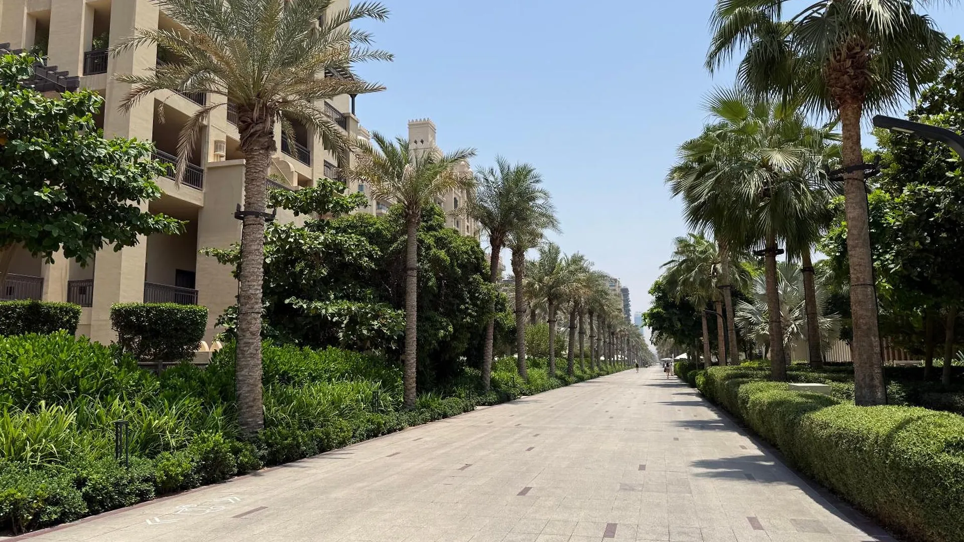 Modern Studio Apartment In Seven Palm, Prime Palm Location Dubai 0*,