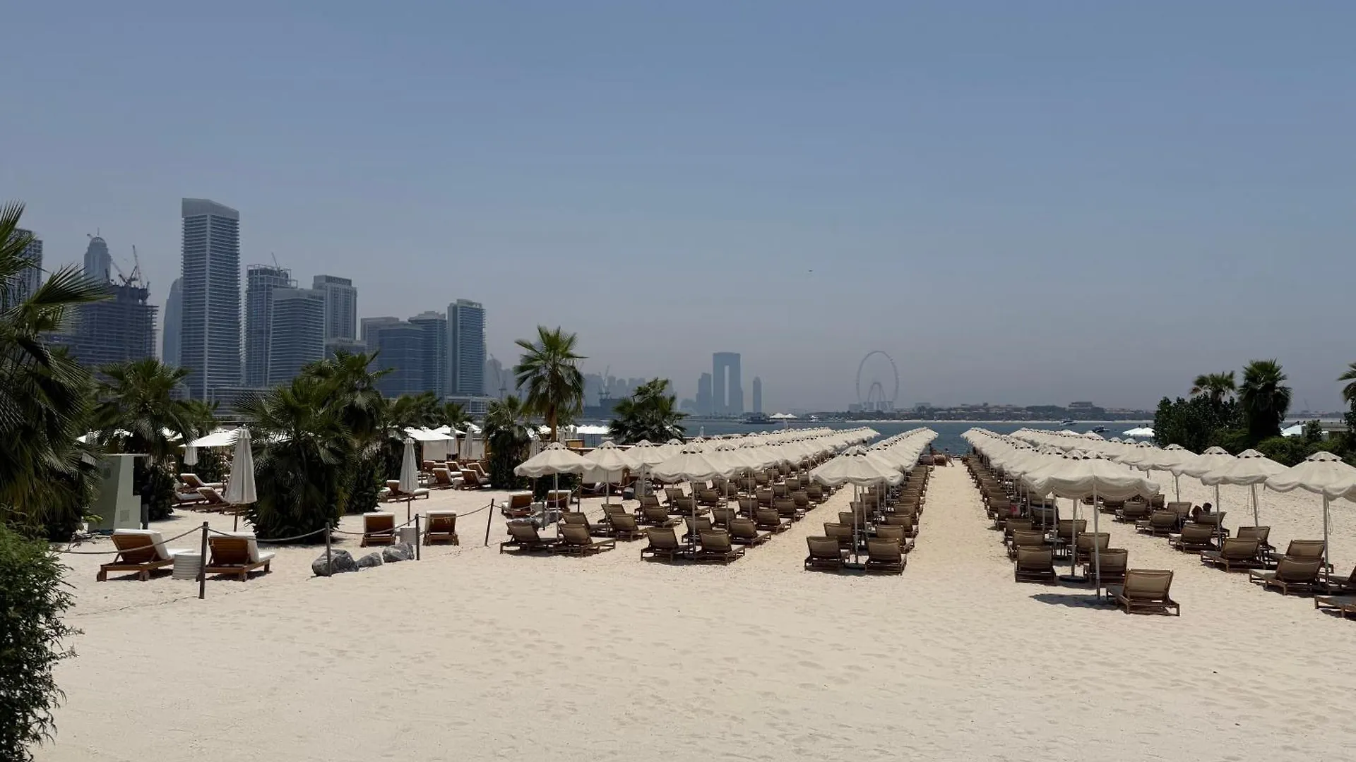 Modern Studio Apartment In Seven Palm, Prime Palm Location 두바이